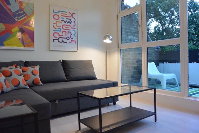Lovely Room to rent Brixton Main Photo