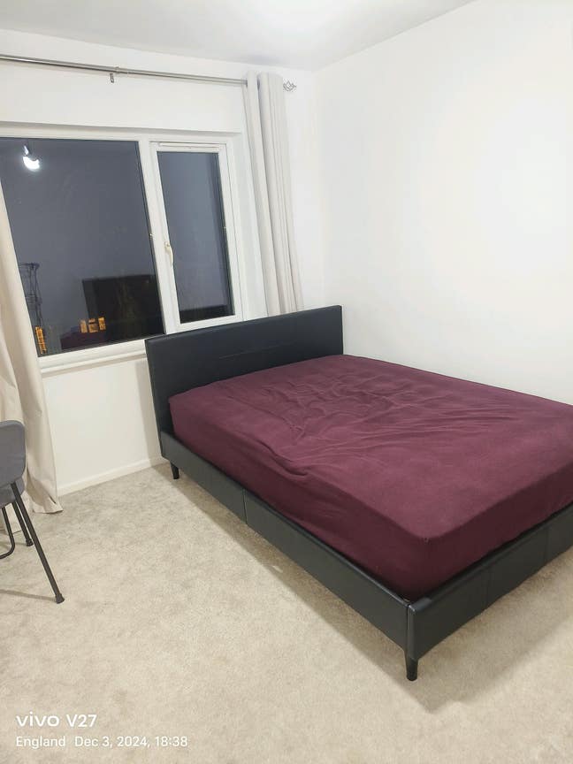 Furnished Double room available  Main Photo