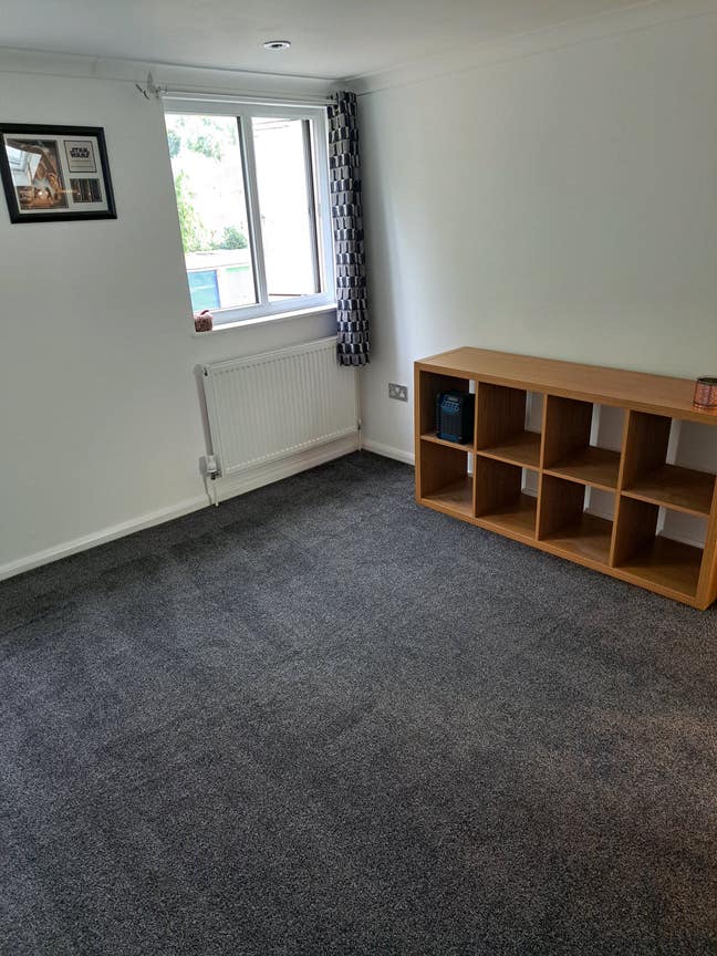 Spacious Double room with en suite  Main Photo