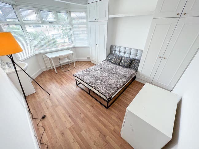 🌟 Double Room NW4 All Bills Included!🏡 Main Photo