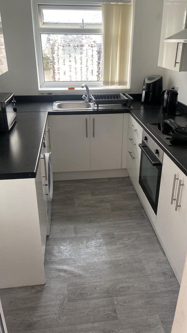 Fantastic En-suite Double Bedroom  Main Photo