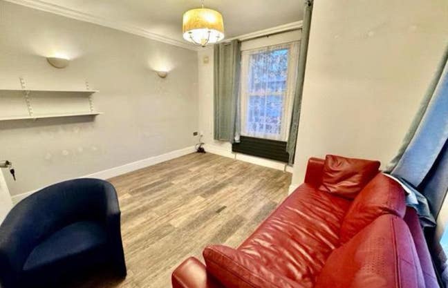 Fantastic Studio - 5min to St & Shops- Quiet Area! Main Photo