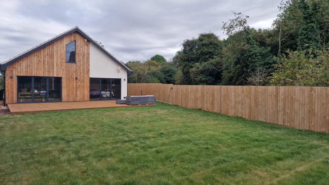 High-Spec Double Rooms + Ensuite Baths – Debenham Main Photo