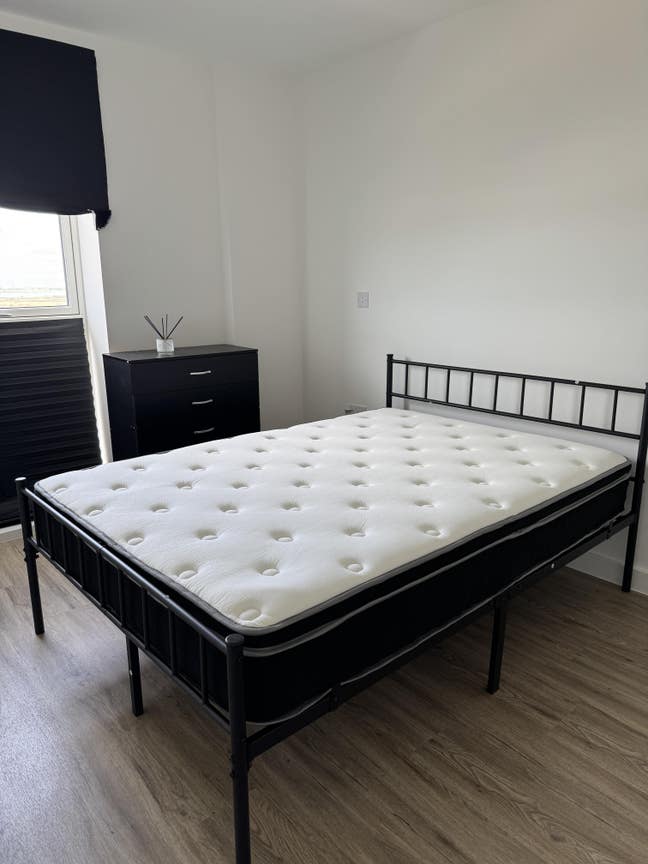 Double Room to Rent |Private Bathroom |Modern Flat Main Photo