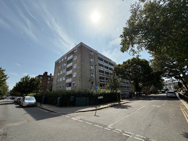 2 Double Bedrooms in the Heart of Denmark hill.  Main Photo