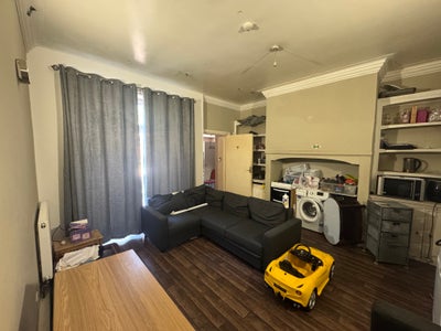 House share  Main Photo