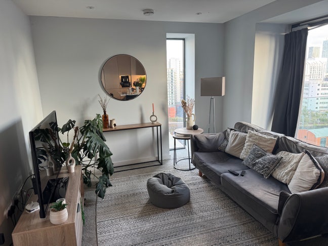 Double Room with Private Bathroom in Salford Main Photo