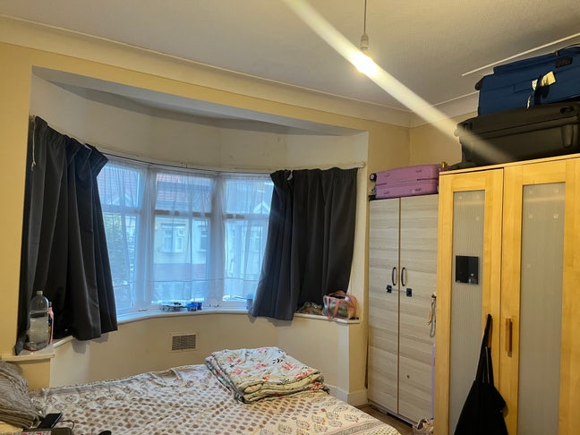 Double Sharing Room for Female Student Main Photo