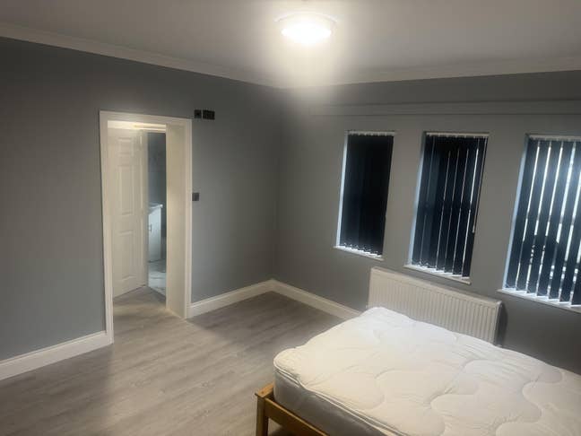 Double Rooms to let  Main Photo