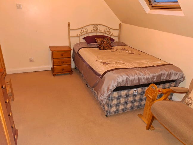 Room's to let Main Photo