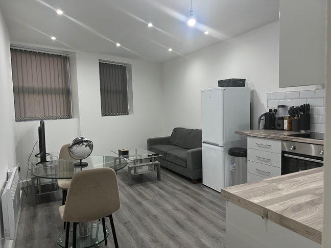1 bedroom apartment  Main Photo