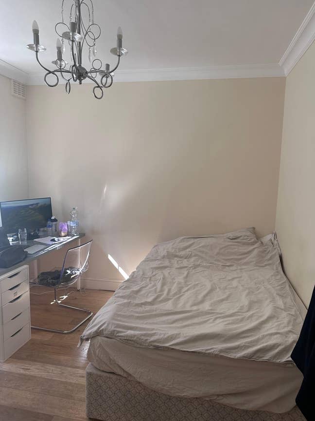 Spacious Double Ensuite Room – Earls Court Main Photo