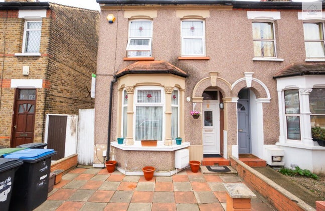 Professional Home Share -Bright Double room+Garden Main Photo