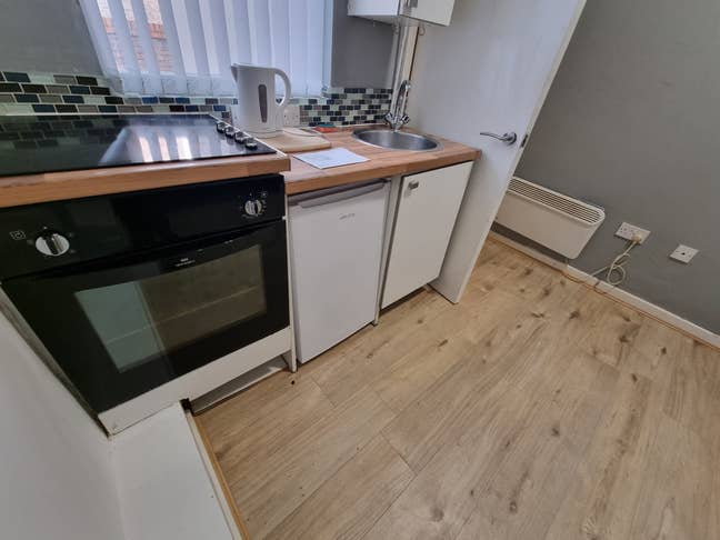 One Bed Flat Available in L7 Main Photo