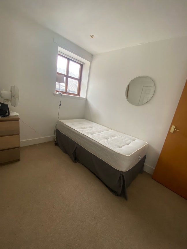 Room for Rent in Garnethill  Main Photo
