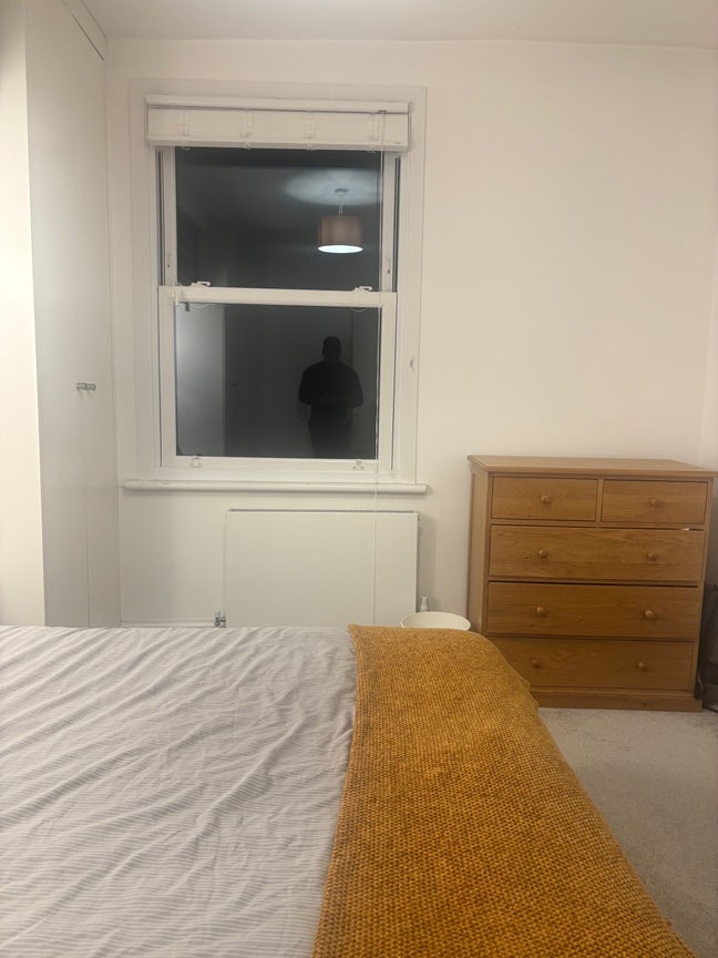 Charming Flat in Elephant Park Main Photo
