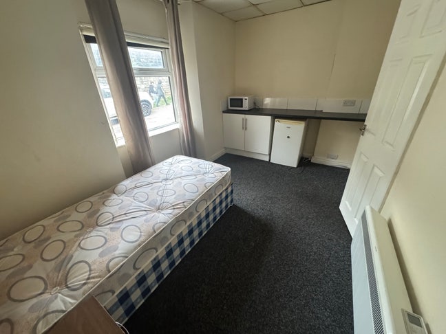 Single en suite £95 per week  Main Photo