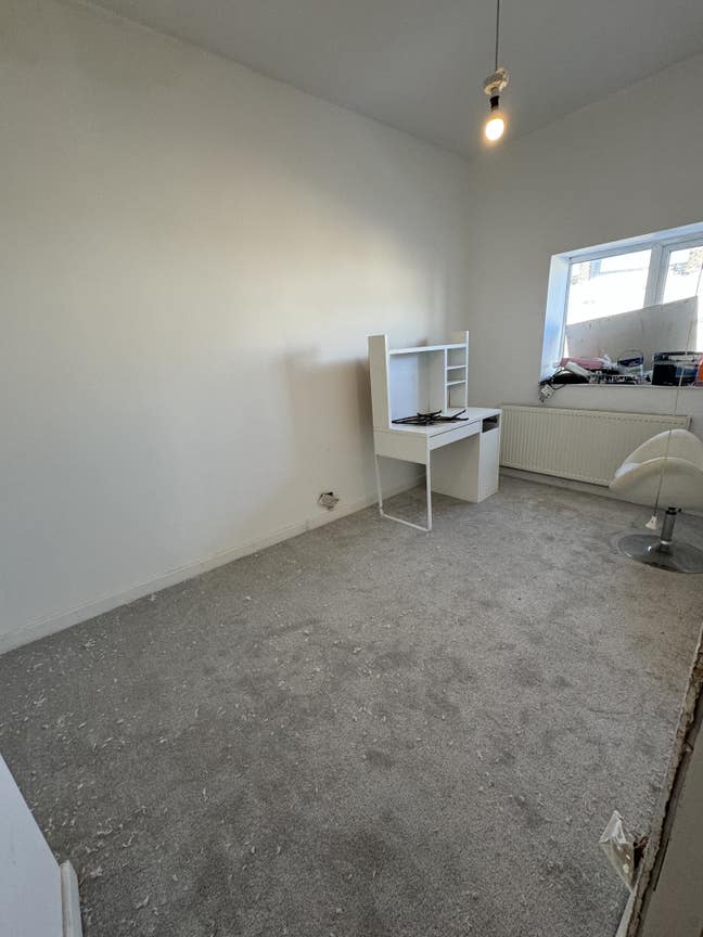 Room to rent  Main Photo