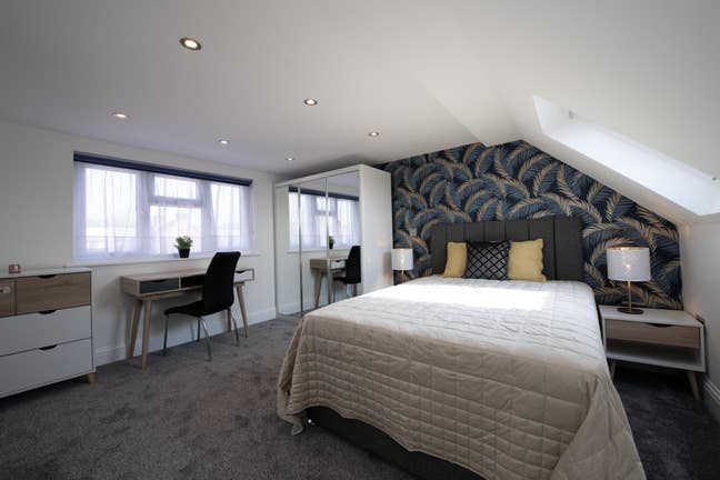 🏡 Amazing Southmead Ensuite Bedrooms Main Photo