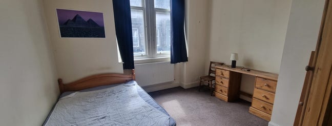 Furnished Room available from 1st October. ( DD1 ) Main Photo