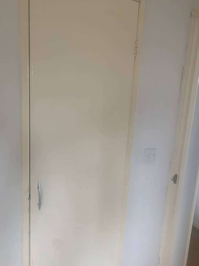 Two Nice and clean room Main Photo