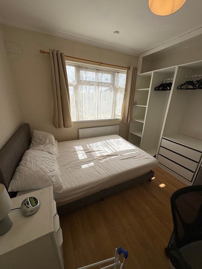Alperton/Hanger Lane double room available  Main Photo