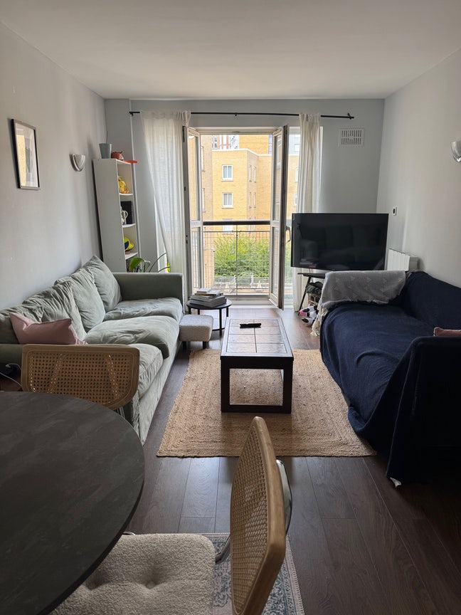 Room to Rent in Zone 1 (Aldgate East) Main Photo