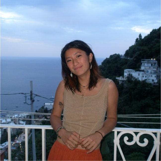 Looking for a room or flatmates Main Photo