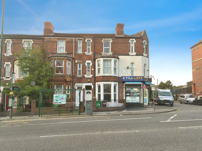 ✨ Spacious 5-Bed House Share – Alfreton Road, Nott Main Photo