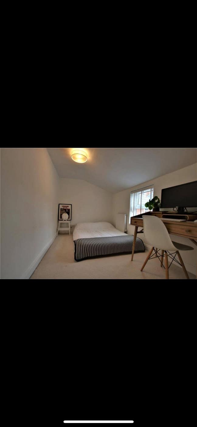 Slough two bedroom flat  Main Photo