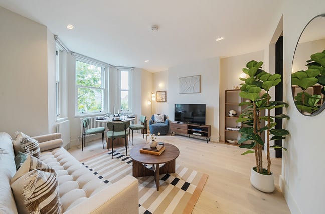4 Bedrooms Available - Newly Furnished Flat Main Photo
