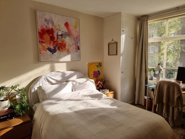 Large Double Room in Lovely Leafy Blackheath Main Photo