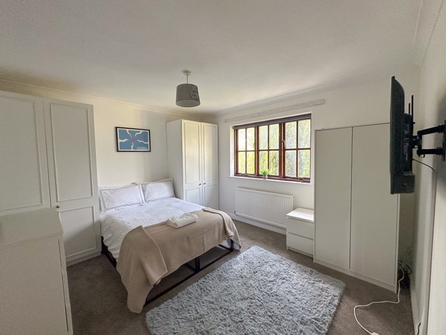Luxury HMO Rooms Available – Ensuite & Studio  Main Photo