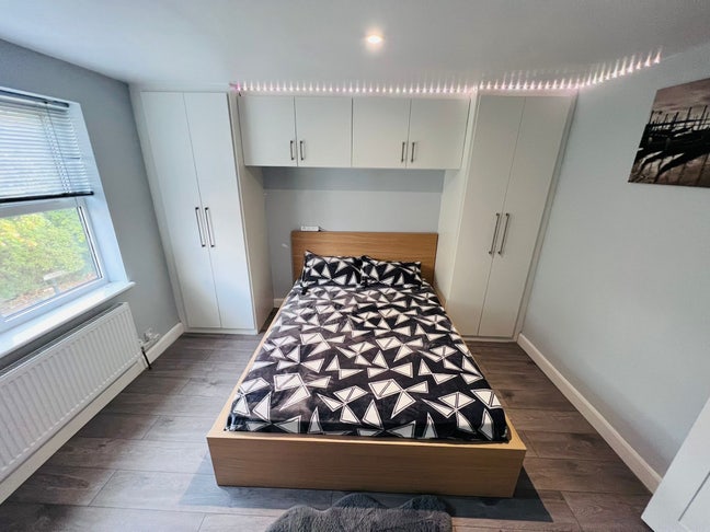Room to let  Main Photo