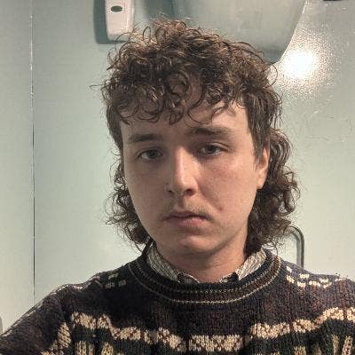 Hi there,  My name is Danny and I'm a 23 Ye... Main Photo