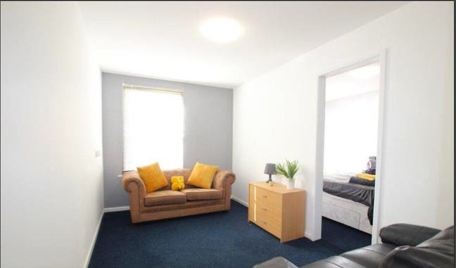 🔥New Big Studio Ensuite,Kitchenette-Near Uni 🔥 Main Photo