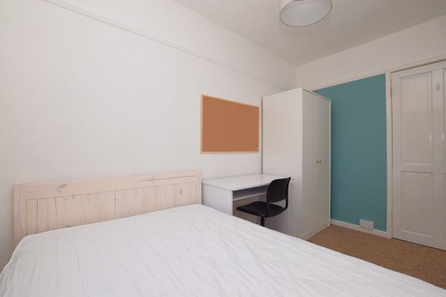 Double Bedroom in BS10 6HD - move in next week! Main Photo