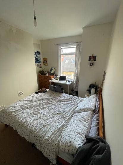 Double Bedroom in Fulham Main Photo