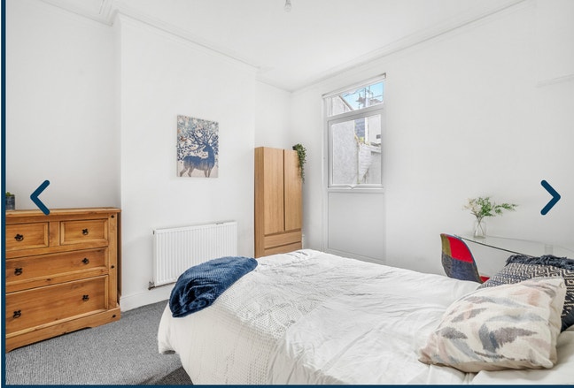 Student medium sized double bedroom  Main Photo