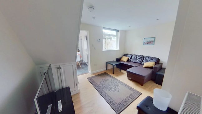 Room available on Ordnance Row - Students  Main Photo
