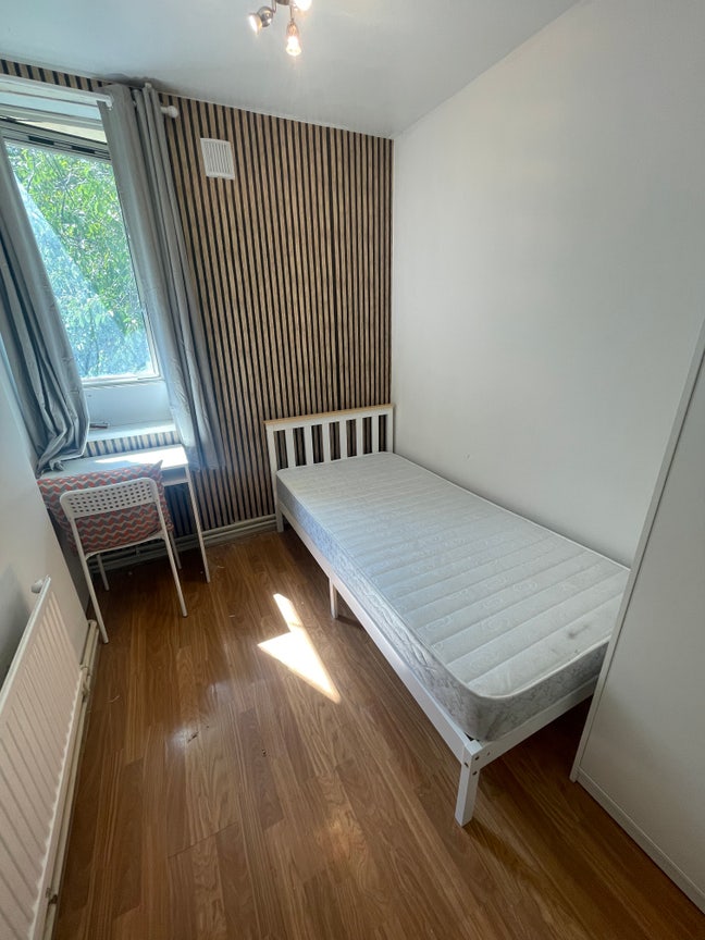 Spacious Rooms in Whitechapel with Bills Included Main Photo