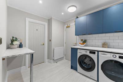 Stunning Brand New HMO – 10 mins to hospital Main Photo