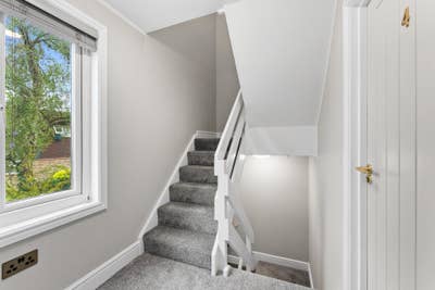 Stunning Brand New HMO – 10 mins to hospital Main Photo