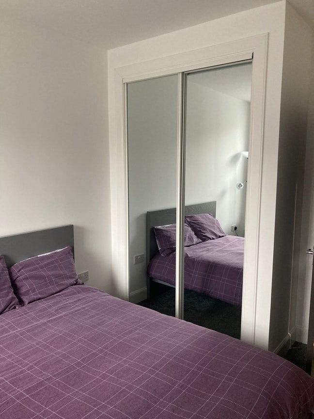 Room For Rent Off Perth Road  Main Photo