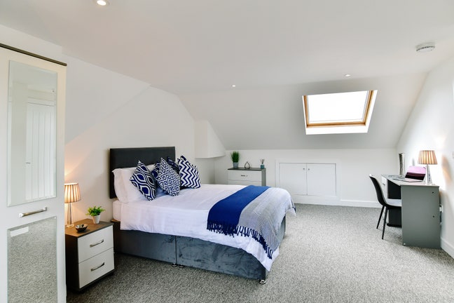 Double Room - £100 off First Months Rent Main Photo