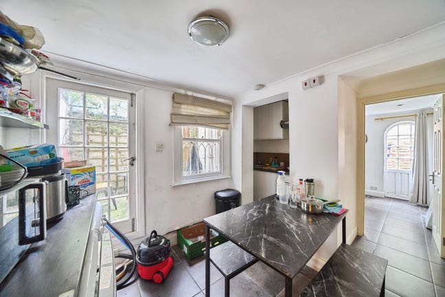  🤩4 bed flat in West Kensington 🤩 Main Photo