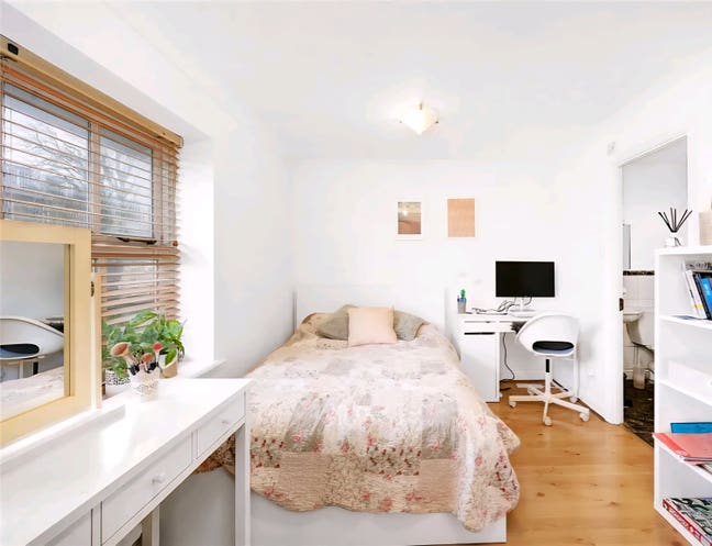 2 rooms for rent in new southgate Main Photo