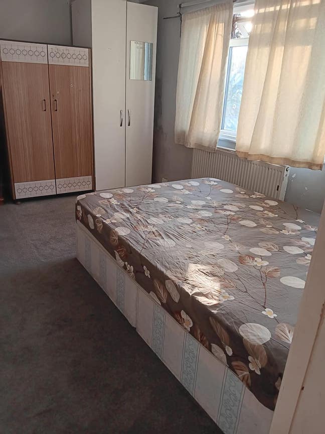 Double room to let- Hounslow TW3 3RR Main Photo