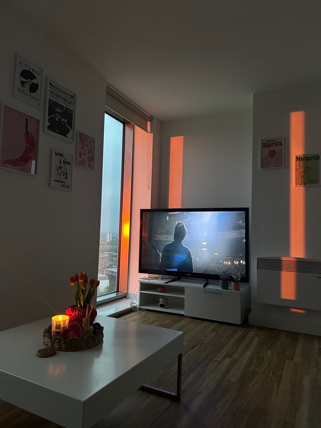 En-suite room on Media City/Salford Quays Main Photo