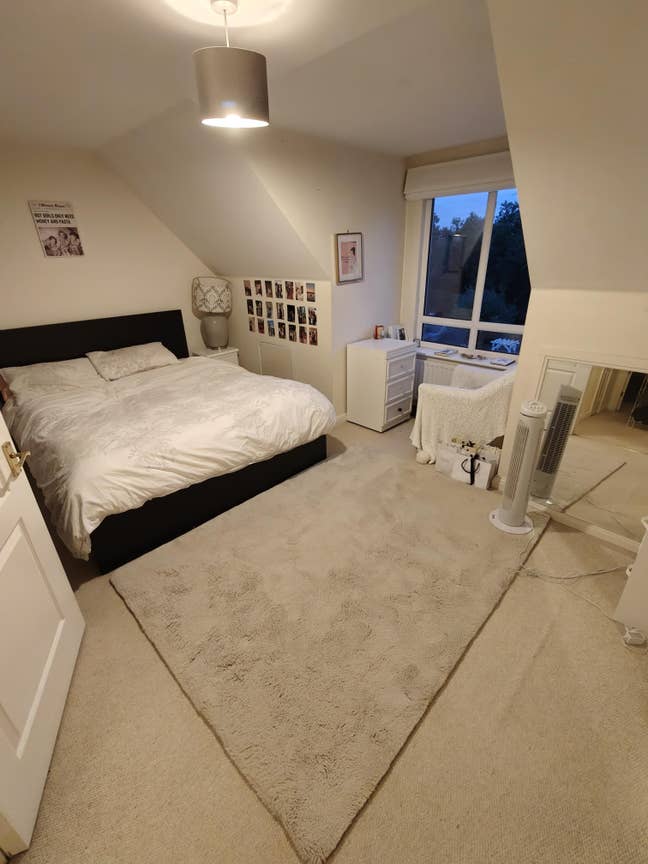 Master bedroom with en-suite & river views Main Photo